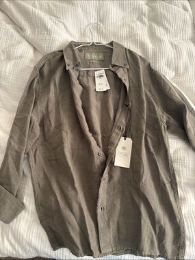 Olive Green Linen Button-Down Shirt